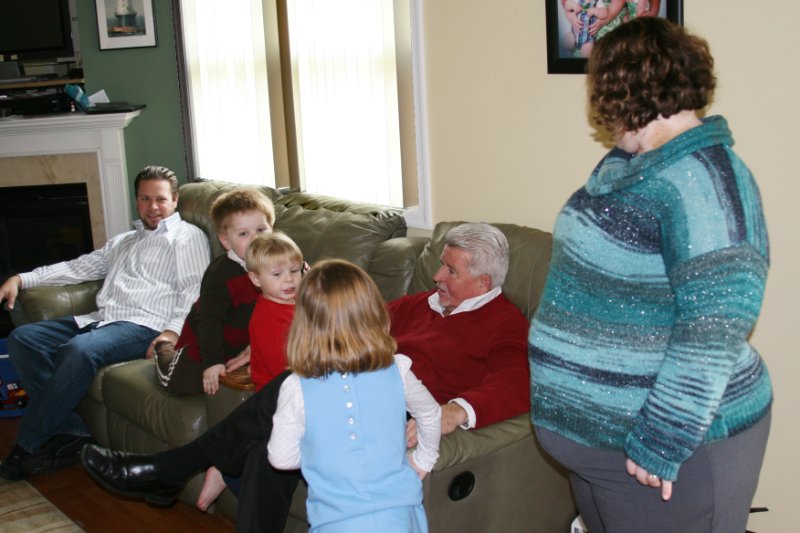 The family begins to arrive
